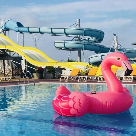 Camping Officiel Siblu Le Lac Des Reves Lattes Buitenkant foto