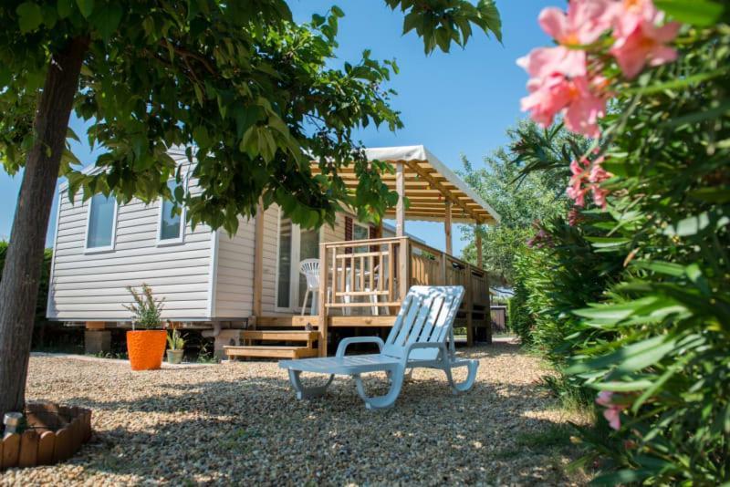 Camping Officiel Siblu Le Lac Des Reves Lattes Buitenkant foto