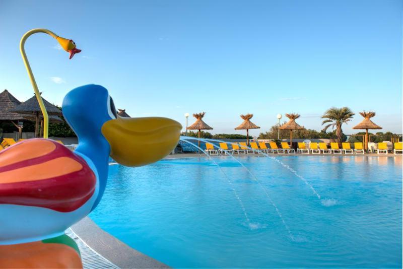 Camping Officiel Siblu Le Lac Des Reves Lattes Buitenkant foto