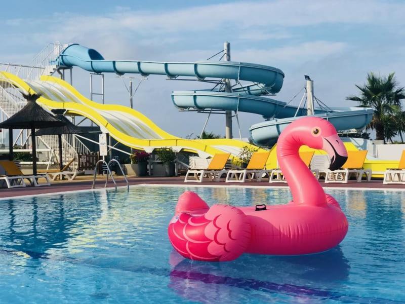 Camping Officiel Siblu Le Lac Des Reves Lattes Buitenkant foto